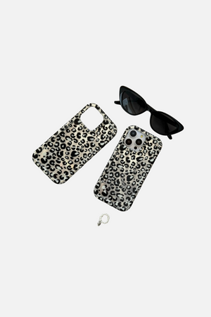 
                  
                    Load image into Gallery viewer, Glittering Leopard Print iPhone Case
                  
                